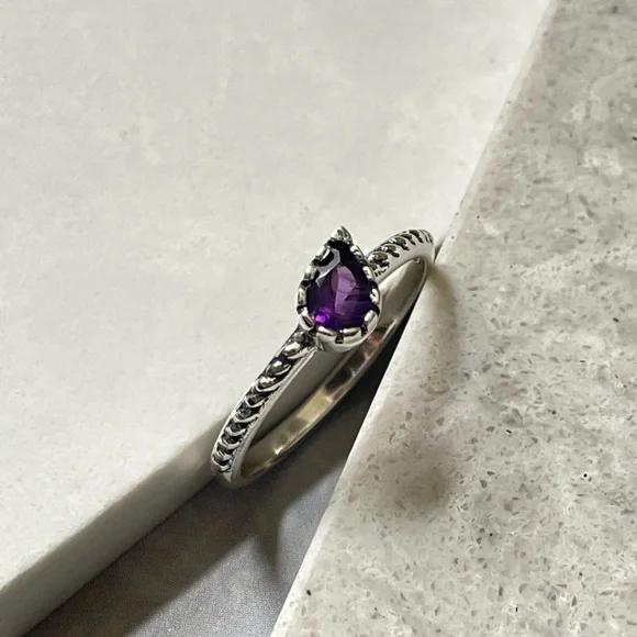 Dainty 925 Sterling silver Amethyst Ring, US:8 “VIBES” - Picture 9 of 14